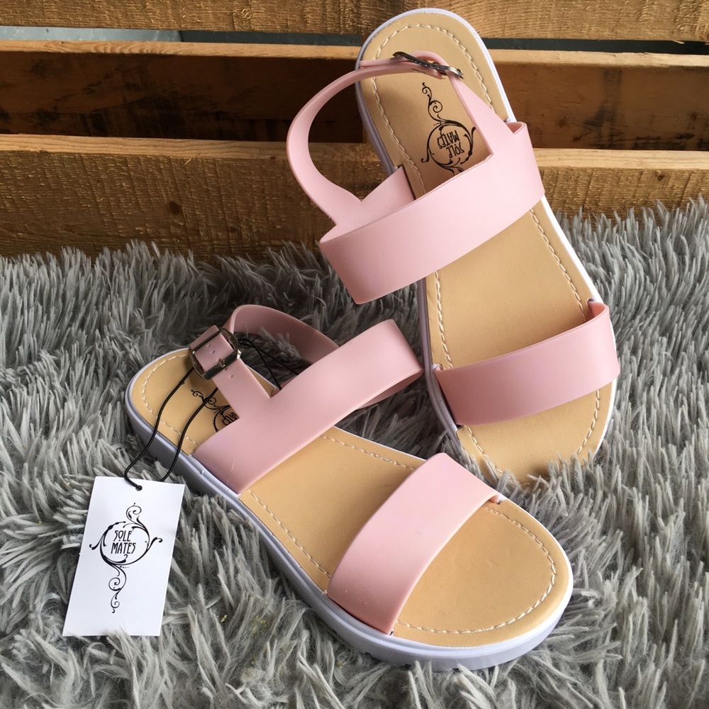 *SOLD ON MERCARI* Pink sandals (NWT!)